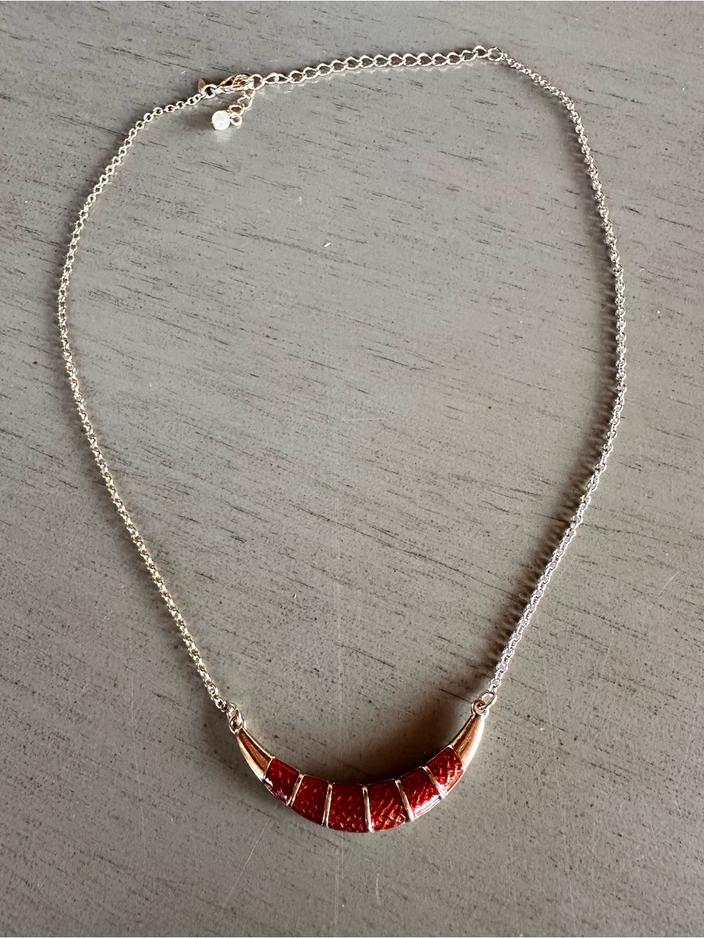 vintage Goldtone necklace